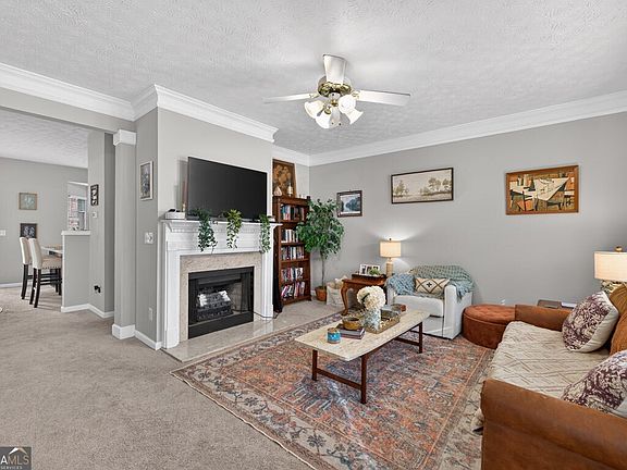 3rd image of 4843 Timber Hills Dr