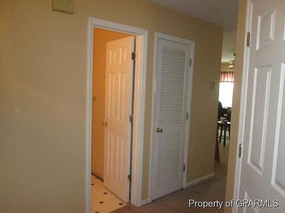 4th image of 115 E West Victoria Ct