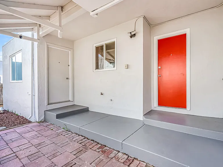 934 Pierce St — Photo 6
