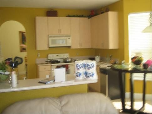 2nd image of 1665 NE 37th Ave