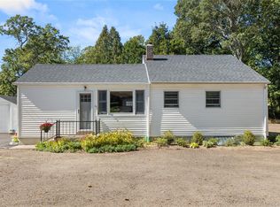 10 White Ave, Saint James, NY 11780