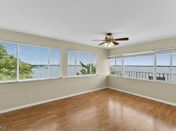 720 Tarpon St, Fort Myers, FL 33916