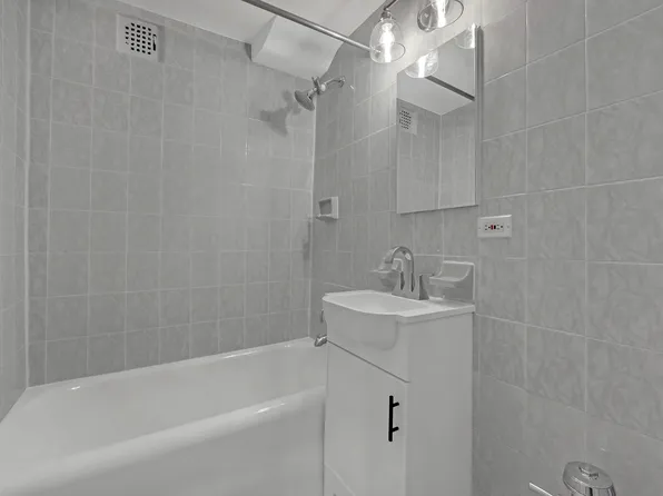 45 Tudor City Place image 11 of 18