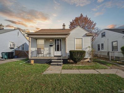 3324 Greenfield Rd, Berkley, MI, 48072