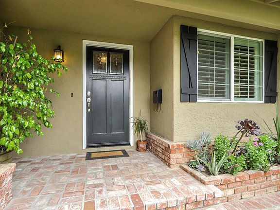 2nd image of 1659 Nord Ln
