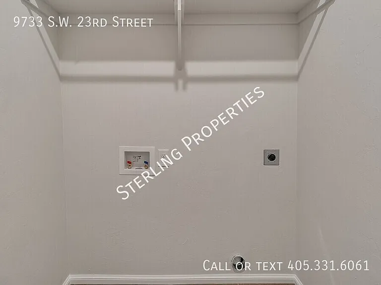 9733 SW 23rd St — Photo 16