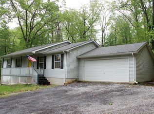482 Blue Bird Ln, Harpers Ferry, WV 25425