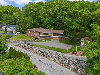 33 High Ridge Road, Manchester, NH, 03104
