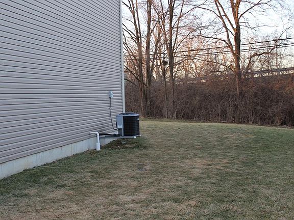 3rd image of 1200 Golden Eagle Dr