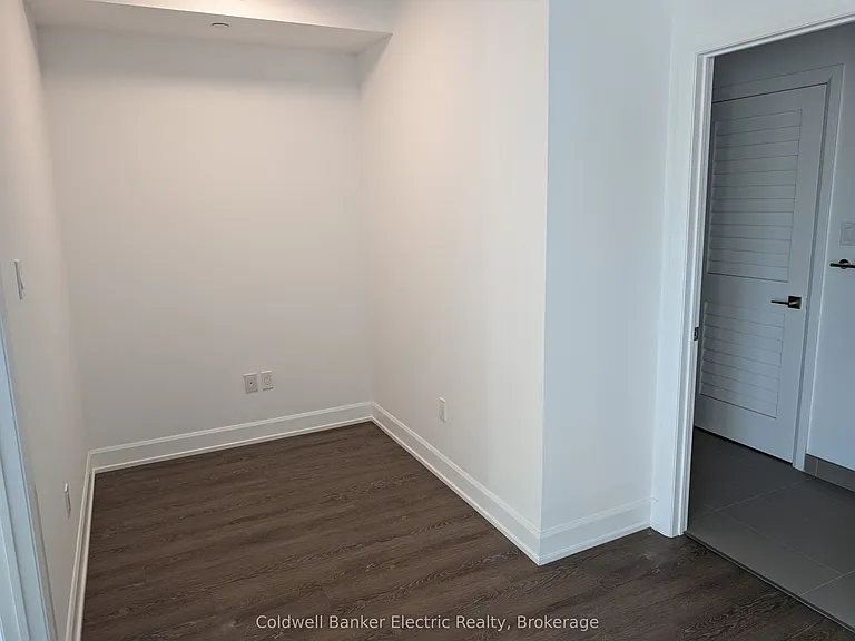 195 Hunter St E #802 — Photo 12