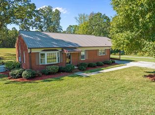 2516 Carr Store Rd, Cedar Grove, NC 27231