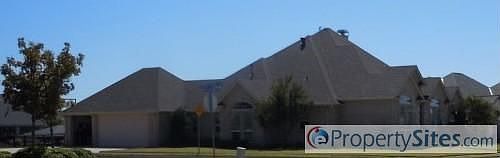 2nd image of 2614 Waters Edge Dr