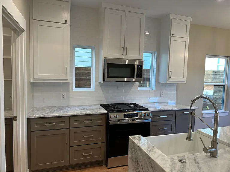 505 Southern Dr — Photo 18