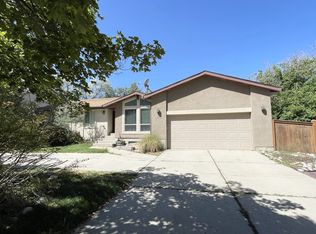 10332 S Vilas Dr, Sandy, UT 84092