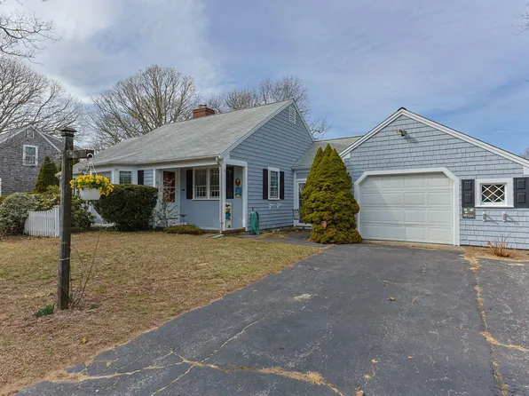12 Charing Cross Road, South Dennis, MA 02660