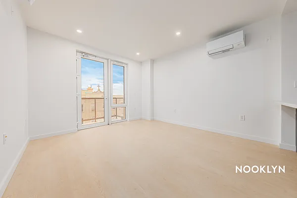 Rented by Nooklyn NYC LLC | media 132