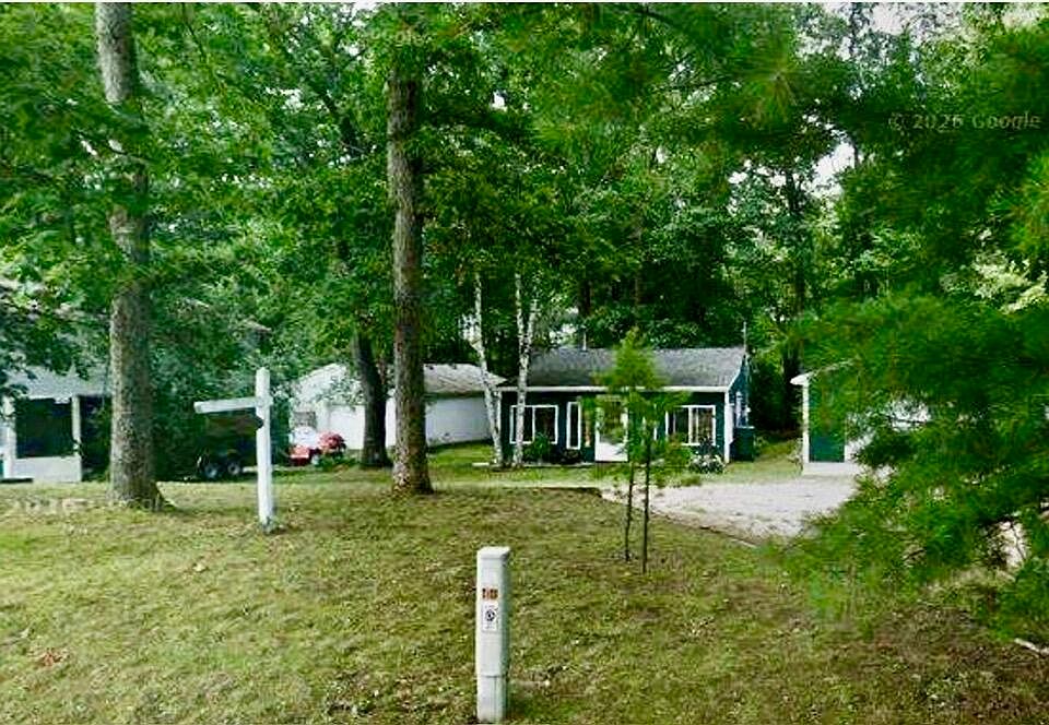 1st image of 3128 Lakeview Dr