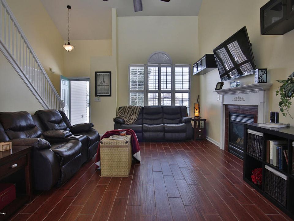 1st image of 8009 Grandmeadow Ln