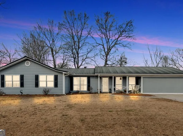 8 Gray Rock Dr NW, Rome, GA 30165