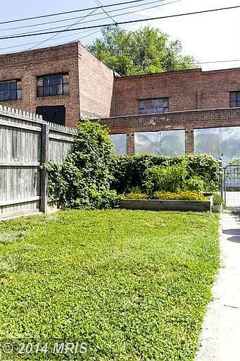 3031 Huntingdon Ave — Photo 15