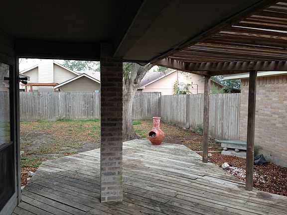2nd image of 7102 Brookedge Ln