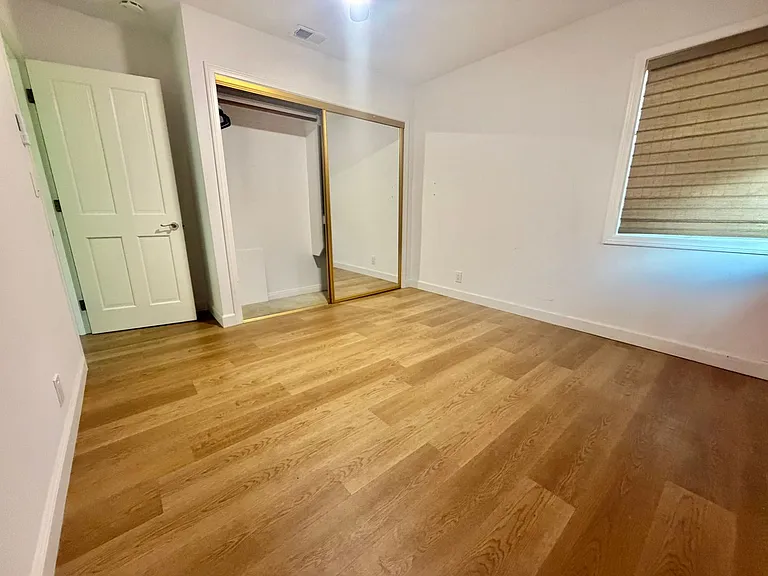 2832 Ingleside Dr — Photo 11