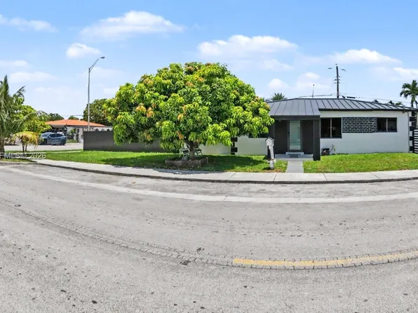 331 W 40th Pl, Hialeah, FL 33012