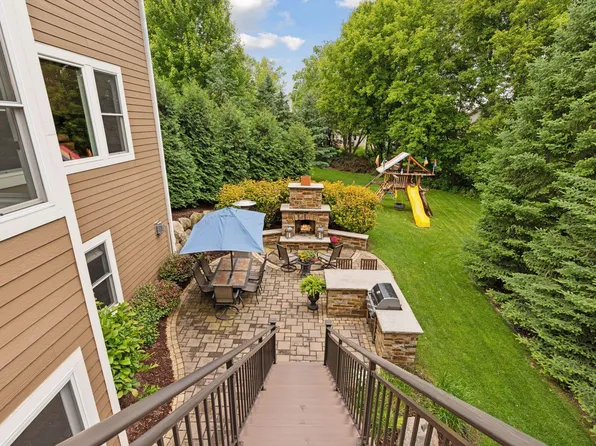 11668 Azure Ct, Inver Grove Heights, MN 55077