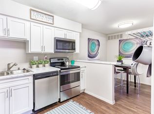 17033 Butte Creek Rd APT 909, Houston, TX 77090