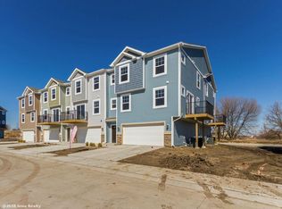 2712 NW 19th Ln, Ankeny, IA 50023