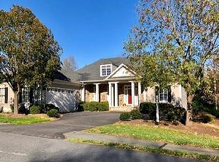 2291 Ferndown Ln, Keswick, VA 22947