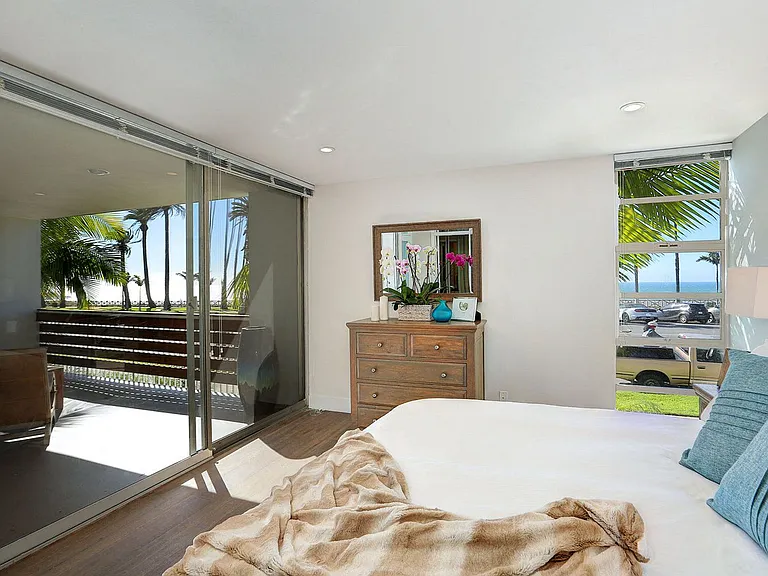 1025 Ocean Avenue — Photo 94