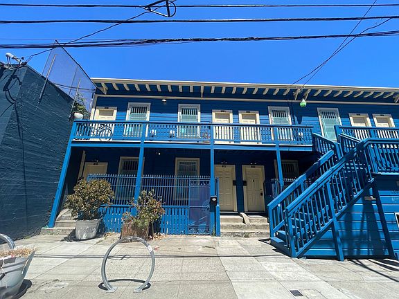 2nd image of 1329 Stevenson St