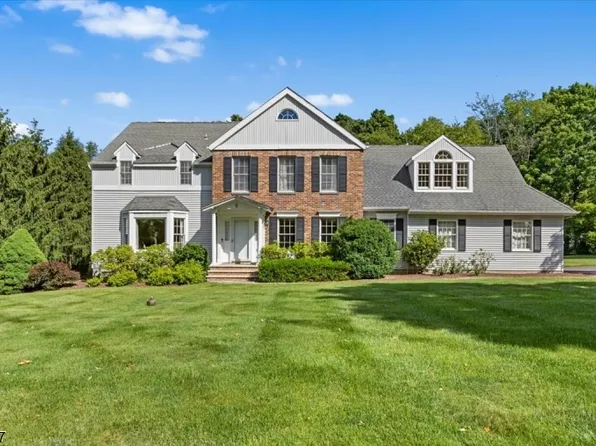 5 Cambridge Rd, Andover Twp., NJ 07848