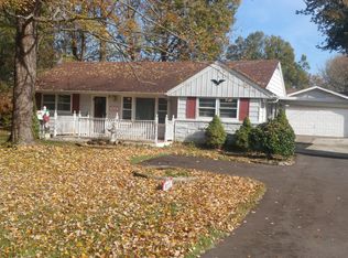 9221 Aristides Dr, Louisville, KY 40272
