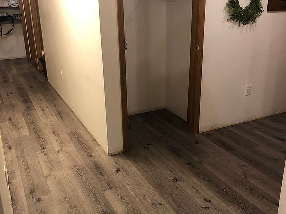 2nd image of 14913 72nd Ave E