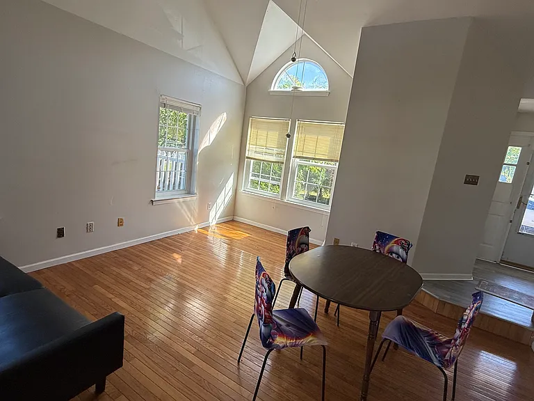 235 Village Green Ln — Photo 33