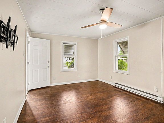 4th image of 52986 Marks St