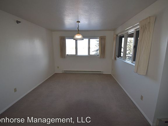 5th image of 813 W Villard St APT 76
