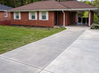 2134 East Dr, Decatur, GA 30032