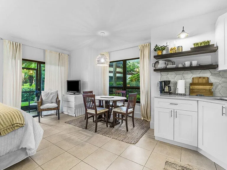 13334 Polo Club Rd #207 — Photo 12