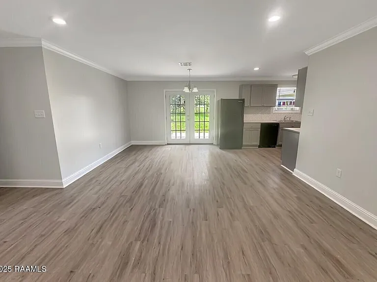 115 Margaret St — Photo 5