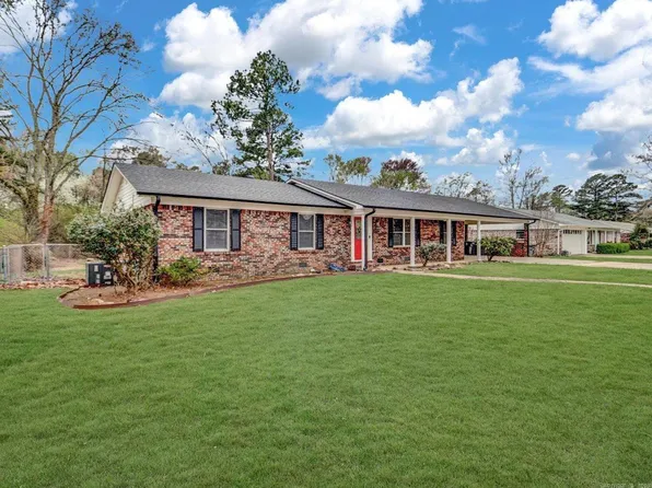 217 Hermlee St, Hot Springs, AR 71913