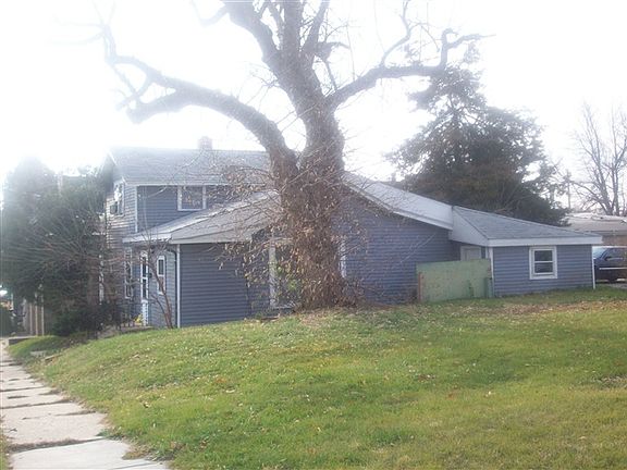 5th image of 106 S Pearl St