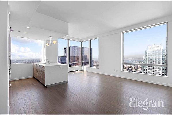 1st image of 1 City Poin APT 53H