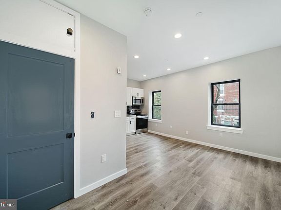 2nd image of 1764 Frankford Ave #1F