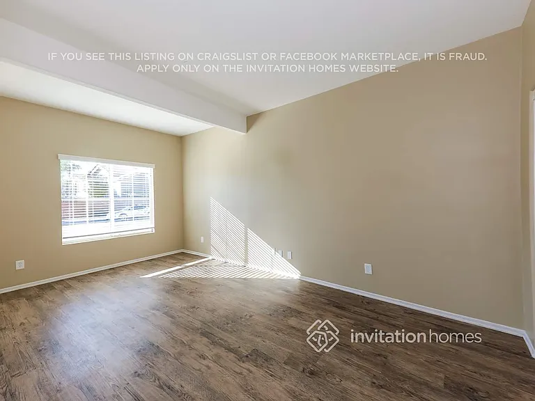39402 Calistoga Dr — Photo 5