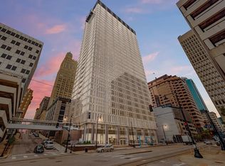 Commerce Tower, Kansas City, MO 64105
