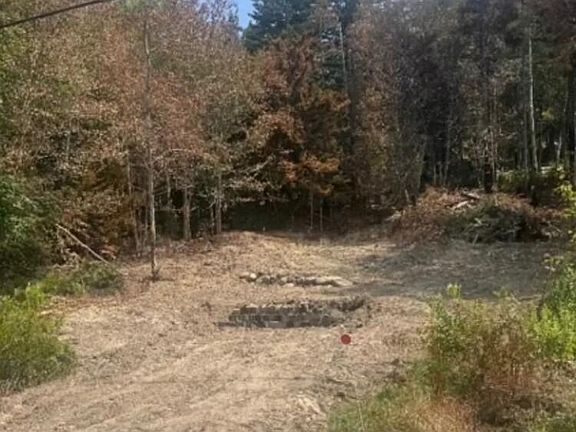 2nd image of 757 Pond Road