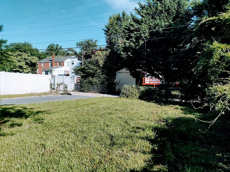4204 Colonial Rd — Photo 47